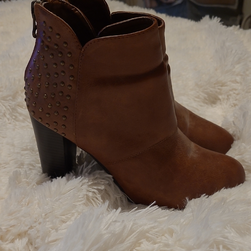 Elegant Brown Heeled Ankle Boots